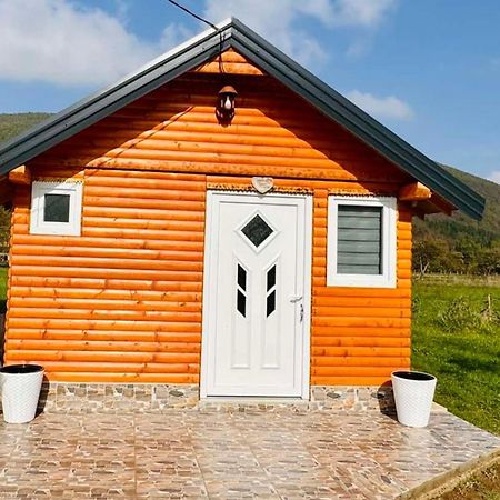 Apartman Visoko-Oaza Mira Eksteriør bilde