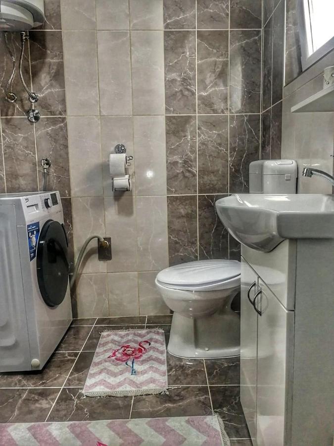 Apartman Visoko-Oaza Mira Eksteriør bilde