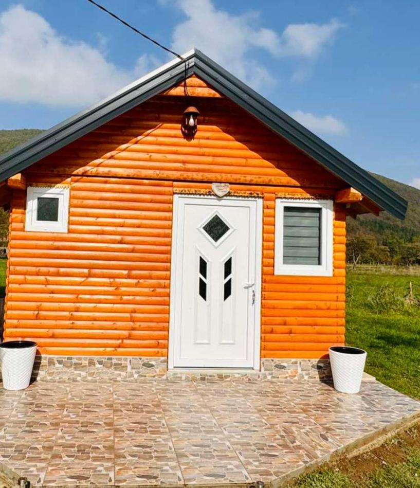 Apartman Visoko-Oaza Mira Eksteriør bilde